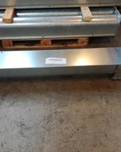 Trough auger end piece M205 with outlet 2m 400x200 M&M